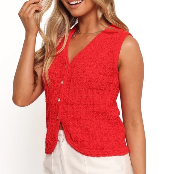 Petal and pup DAVIS KNIT VEST - RED - Picture 2 of 3